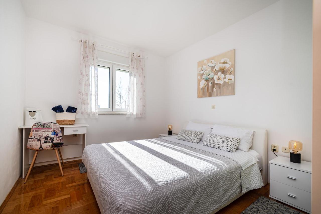 Apartment Visnjik - Self Check-in Zadar